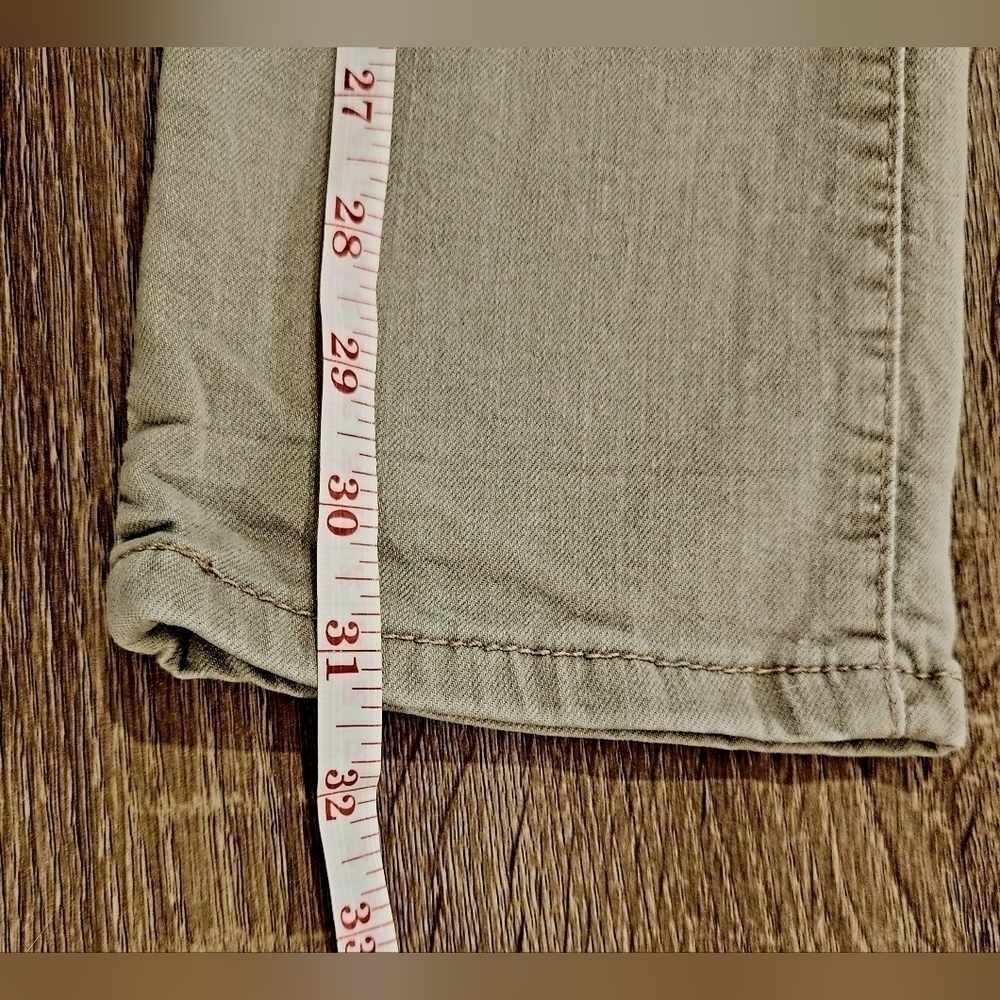 So jean denim capri size 5 light green - Picture 3 of 8